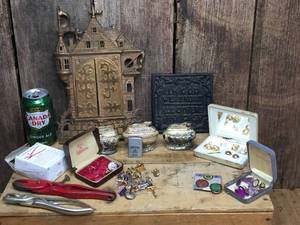 lot 277 image: Group Vintage Lighters - Brass Frame - Cuff Links - Cast Sign