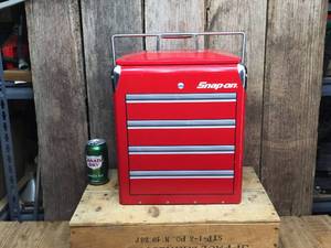 lot 237 image: Snap-On Theme Cooler - Nice