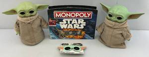 lot 124 image: Misc. STAR WARS Toys Including Baby Yoda & More