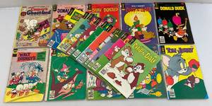 lot 136 image: Misc. 15,25,30,35,40 Cent Gold Key Cartoon Comics & More