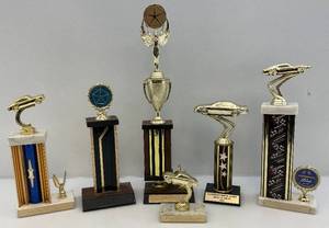 lot 172 image: Misc. Vintage Car Show Trophys With Cars On Top 5, 10, 11, 12, 13 12, 19