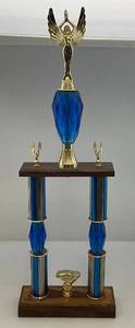 lot 185 image: Vintage Car Show Trophy 30