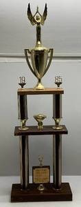 lot 188 image: 1985 Car Show Trophy 1st Place 37