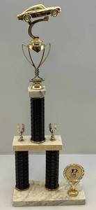 lot 197 image: Vintage Car Show Trophy 23 12