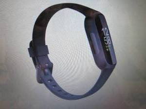 lot 22 image: Fitbit Inspire 3 Fitness Tracker - ...