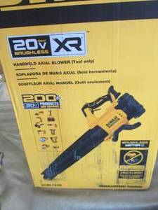 lot 32 image: DeWalt 20V MAX Brushless Cordless H...