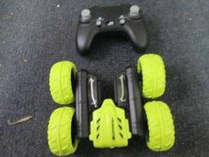 lot 77 image: CIS 6 Remote-Controlled Stunt Car ...