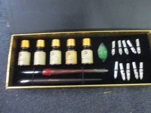 lot 107 image: 2-20pc Professional Quality Complet...
