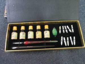 lot 113 image: 2-20pc Professional Quality Complet...