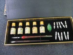 lot 114 image: 2-20pc Professional Quality Complet...