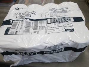 lot 144 image: 36 Rolls GP Pro Angel Soft Comp...