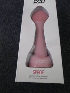 lot 214 image: Pop Sonic Spade Cleansing & Exfolia...