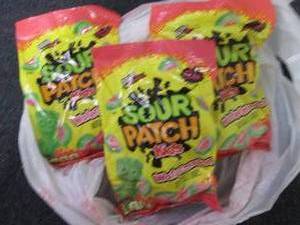 lot 256 image: 6- 8 oz Sour Patch Kids Watermelon...