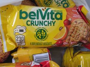 lot 275 image: 12 pks BelVita Crunchy Breakfast Bi...