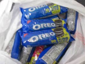 lot 278 image: 12- 4 oz Oreo Cookies...