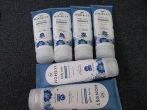 lot 387 image: 6- 8 oz Honest Soothing Therapy Bod...