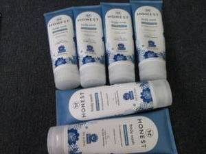 lot 388 image: 6- 8 oz Honest Soothing Therapy Bod...