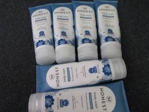 lot 389 image: 6- 8 oz Honest Soothing Therapy Bod...