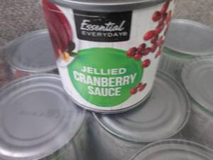 lot 392 image: 12- 8 oz Essential Everyday Jellied...