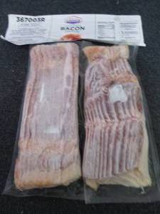 lot 434 image: CC  2-1.5 lb Daily Choice FROZEN Hi...
