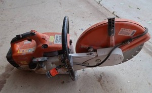 lot 8 image: STIHL TS400 CONCRETE SAW