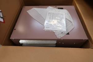 lot 9 image: NEW IN BOX SPACE HEATER