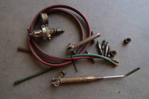 lot 26 image: WELDING