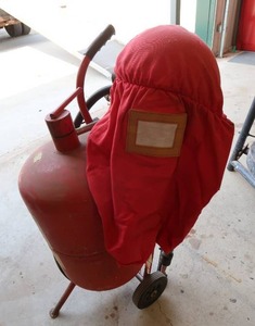 lot 15 image: WEL-BILT SAND BLASTER