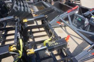 lot 16 image: Brand New Made In America Universal Mount Bobcat Skid Loader Skid Steer 78 Root Grapple Bucket