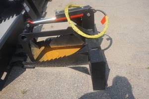 lot 17 image: Brand New Made In America Universal Mount Bobcat Skid Loader Skid Steer Stump Grapple Bucket