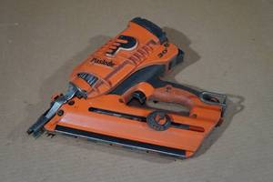 lot 122 image: Paslode Cordless 30 Degree Framing Nailer