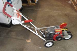 lot 168 image: Little Wonder Professional Gas Edger