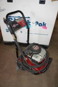 lot 170 image: Briggs & Stratton Elite Series Pressure Washer  - 2300 PSI, 2.0 GPM