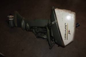 lot 180 image: Johnson Outboard Motor 6HP