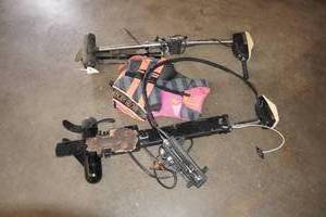 lot 202 image: 2 Trolling Motors with Life Jacket