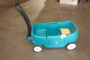 lot 217 image: Step 2 Wagon