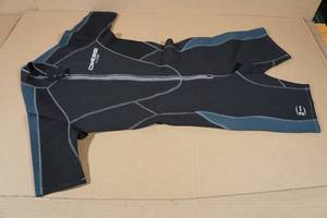 lot 228 image: Cressi Lido 2mm Mens Wetsuit -M3
