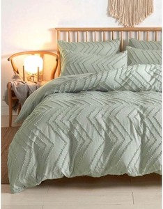 lot 80 image: Nanko King Boho Down Alternative Comforter Set -Sage Green