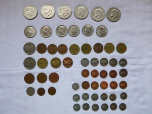 lot 8 image: Variety of Coins