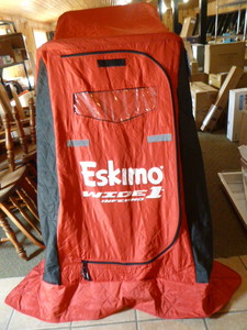 lot 19 image: Eskimo Wide 1 Inferno Fish House