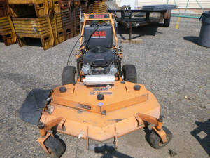 lot 35 image: 2018 SCAG Commercial Stand-Up Lawn Mower