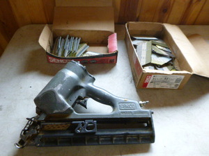 lot 43 image: Senco Air Nailer