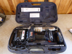 lot 58 image: Lincoln Electric Grease Gun