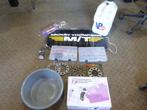 lot 84 image: Automotive Items