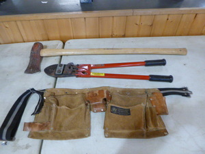 lot 92 image: Garage Tools