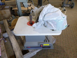 lot 102 image: Ryobi Oscillating Spindle Sander