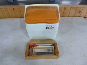 lot 105 image: Variety of Saw Blades and Cooler