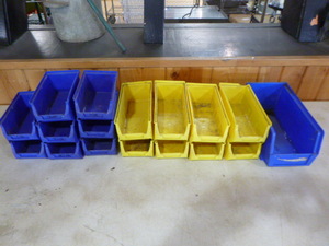 lot 110 image: 17 Stackable Parts Bins