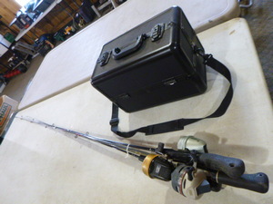 lot 138 image: Fishing Items