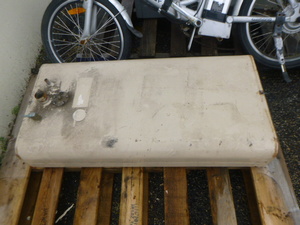 lot 168 image: Boat Gas Tank